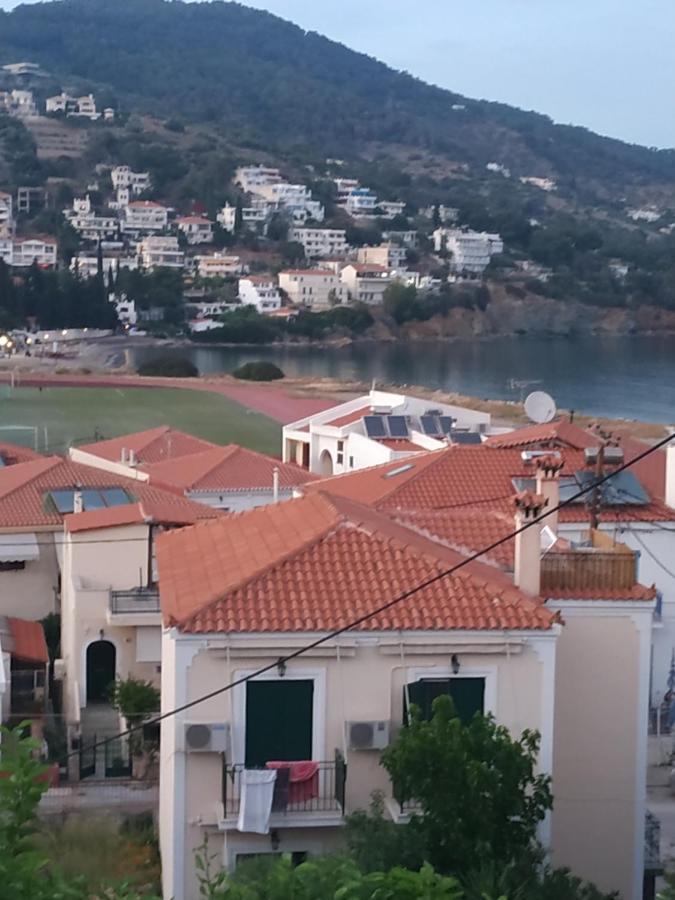 Elthimia'S Apartment Poros Town Esterno foto